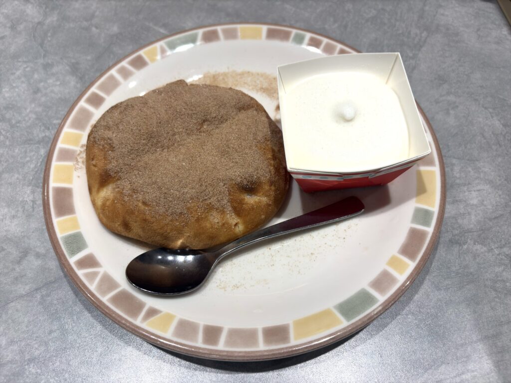 シナモンフォッカチオ＆ジェラート